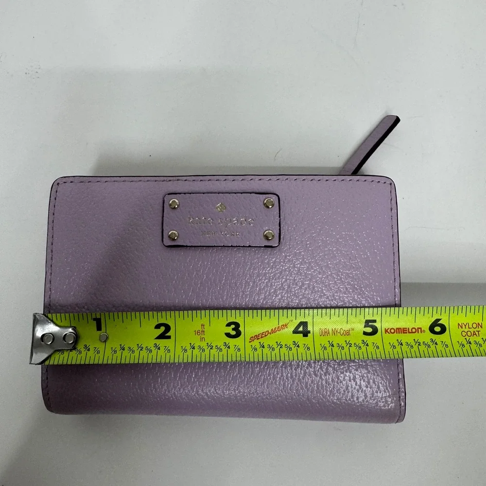 Kate Spade New York Lavender Purple Pebbled Leather Bifold Wallet ID Window